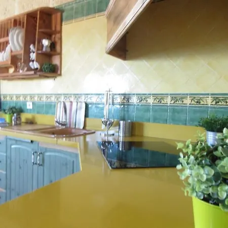 בית נופש Con Piscina Privada *